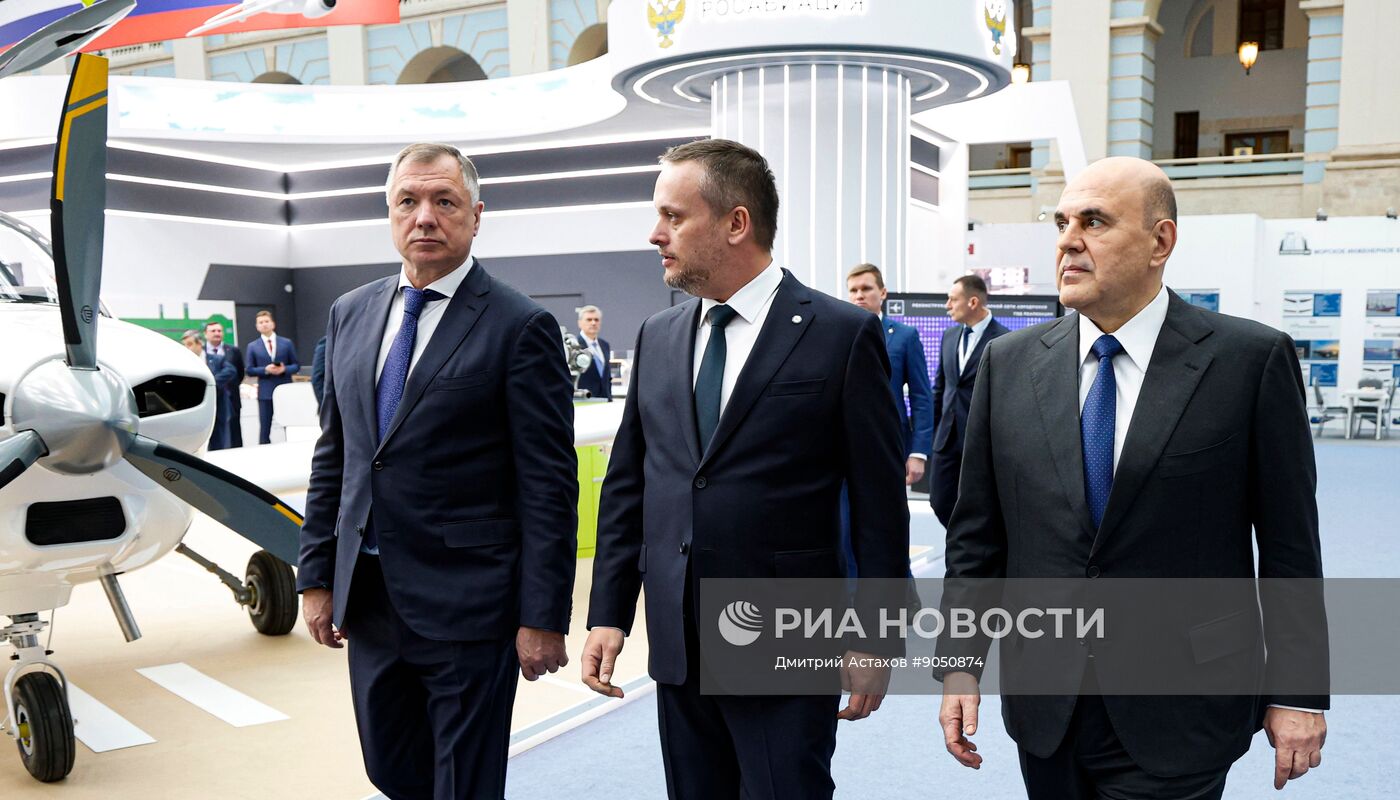 Премьер-министр Михаил Мишустин принял участие в "Транспортной неделе"