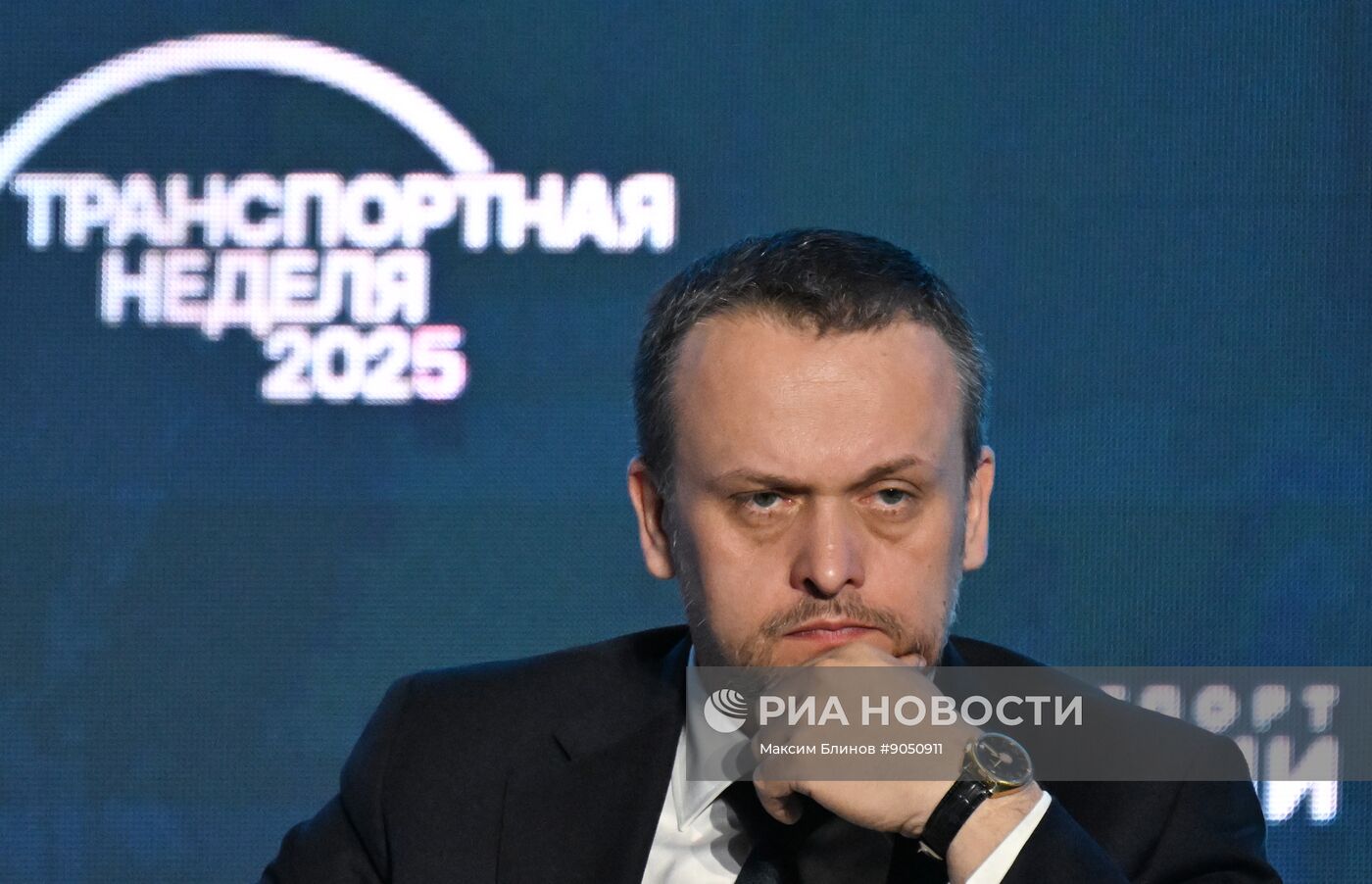 Премьер-министр Михаил Мишустин принял участие в "Транспортной неделе"