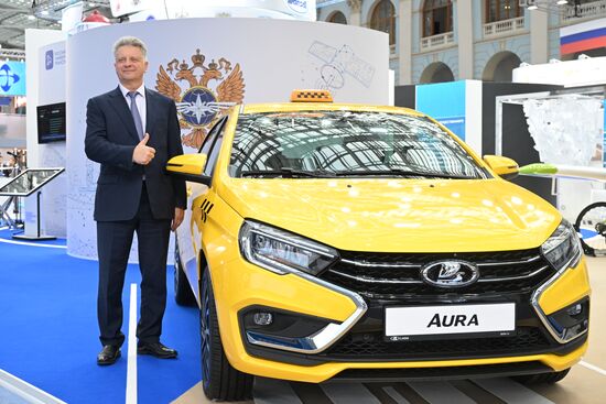 Премьер-министр Михаил Мишустин принял участие в "Транспортной неделе"