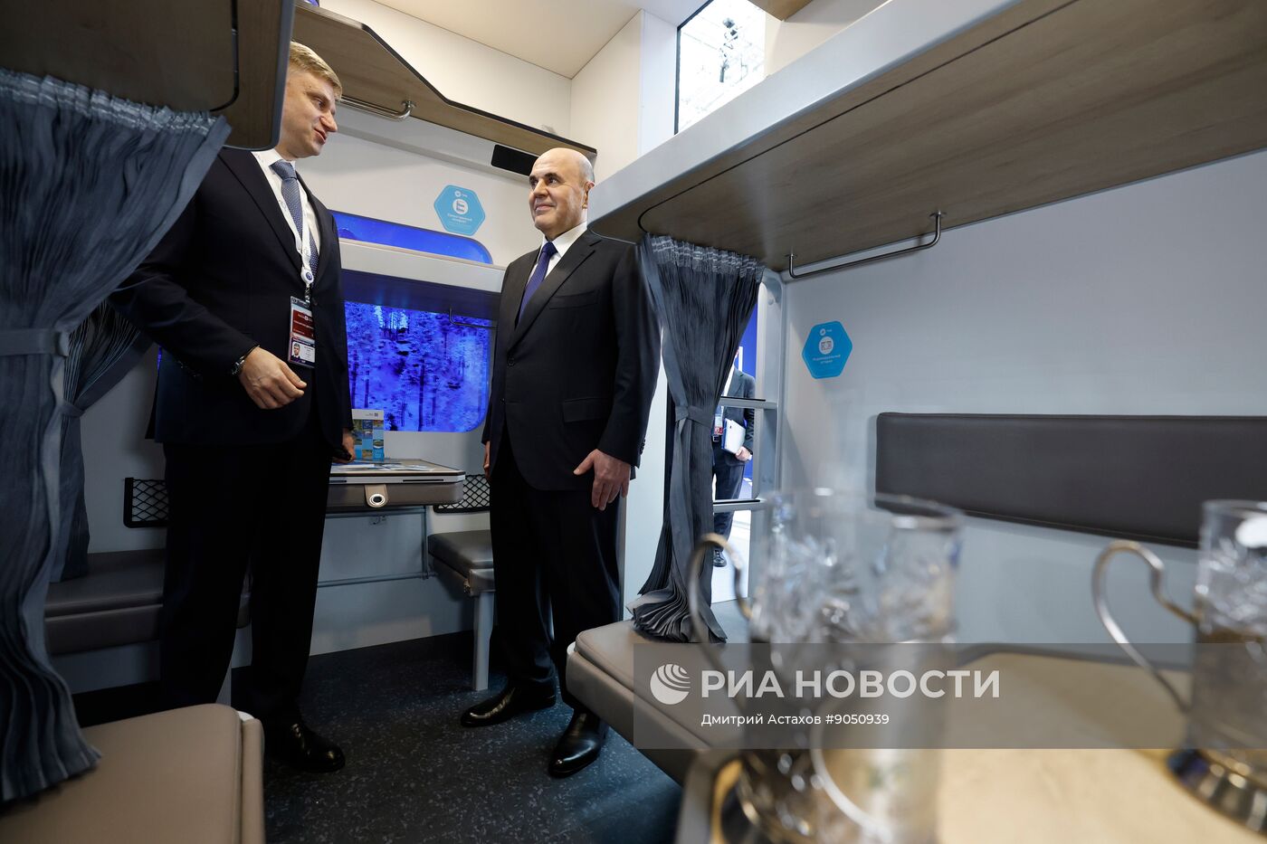Премьер-министр Михаил Мишустин принял участие в "Транспортной неделе"