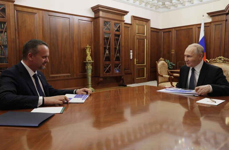 Президент Владимир Путин встретился с министром транспорта Андреем Никитиным