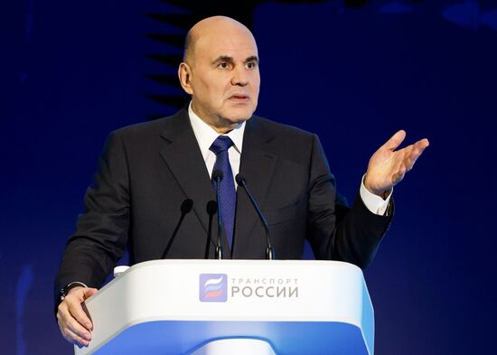 Премьер-министр Михаил Мишустин принял участие в "Транспортной неделе"