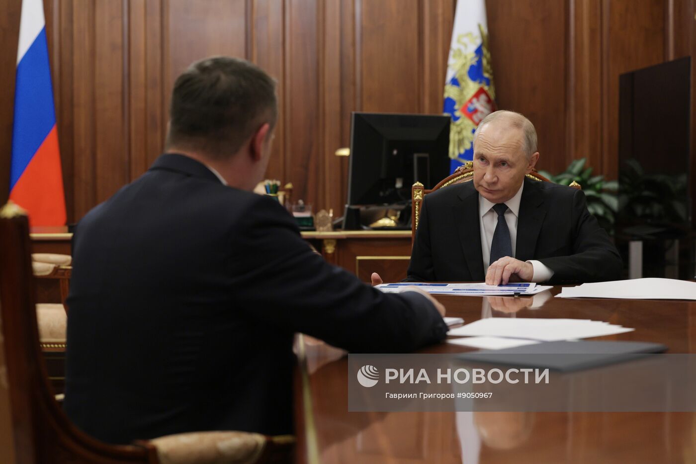 Президент Владимир Путин встретился с министром транспорта Андреем Никитиным