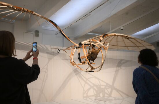 Выставка "Татлин. Конструкция мира" в Москве