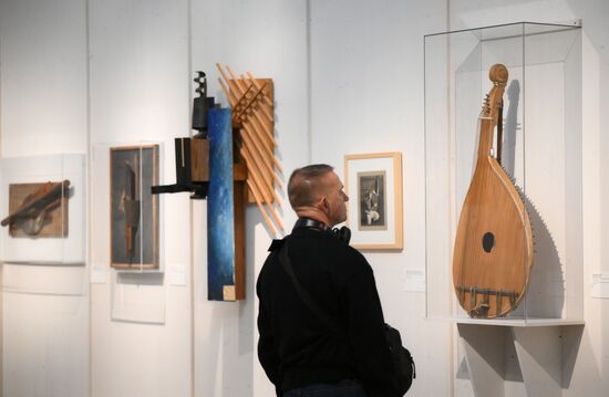 Выставка "Татлин. Конструкция мира" в Москве