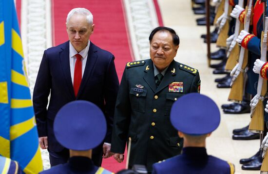 Министр обороны РФ Андрей Белоусов провел переговоры с зампредседателя Центрального военного совета КНР