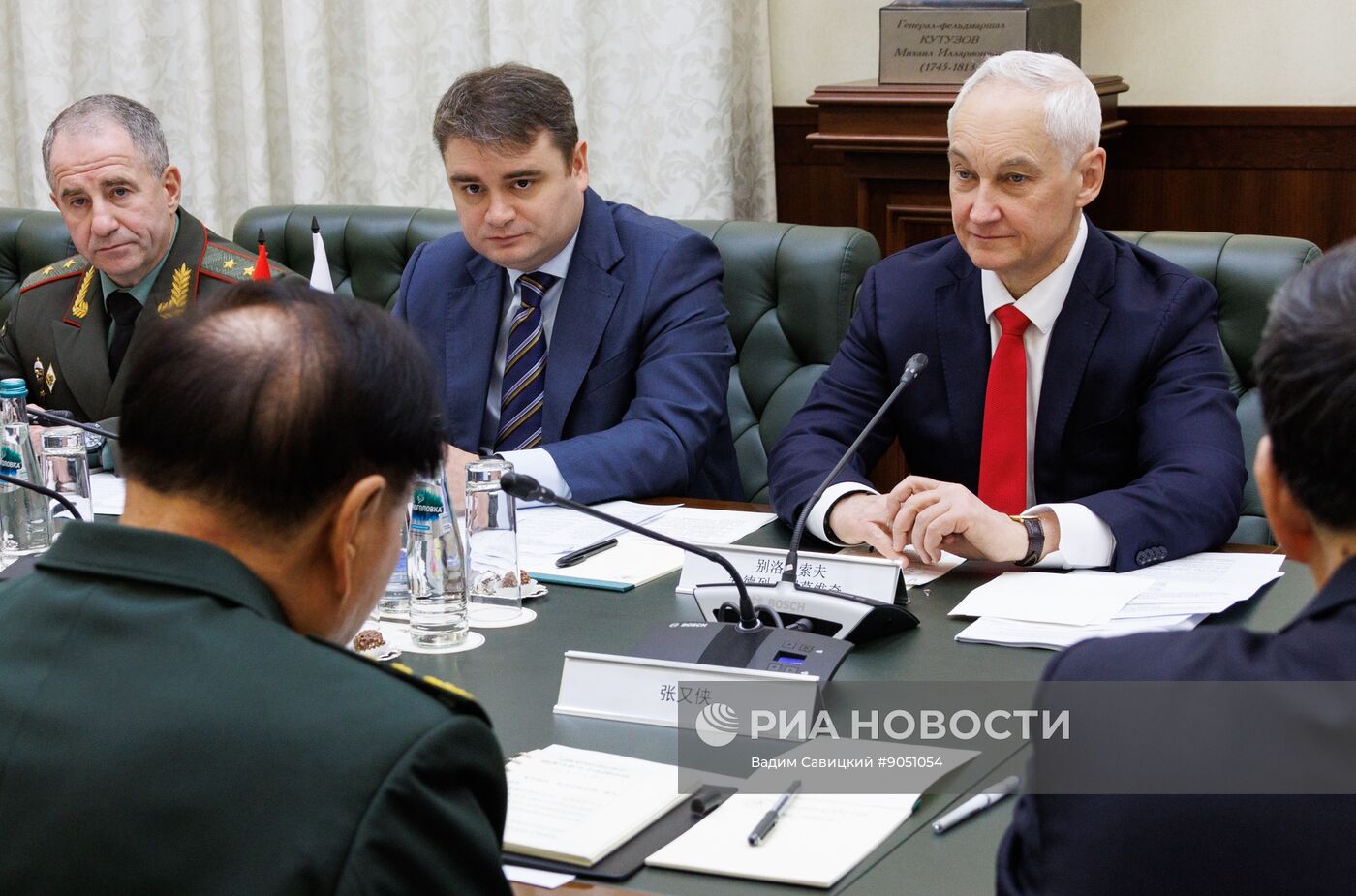 Белоусов провел переговоры с зампредседателя Центрального военного совета КНР