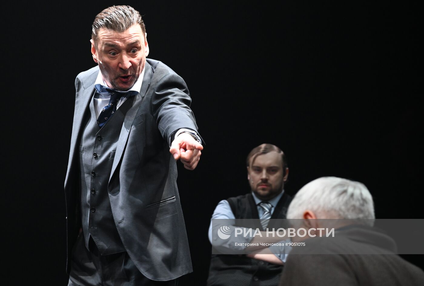 Спектакль "Последние" в театре "Шалом"