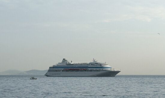 Порт Стамбула не принял круизный лайнер Astoria Grande из России