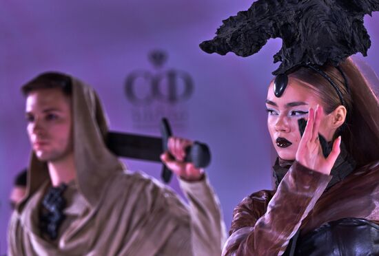 Модный показ форума "Содружество моды"