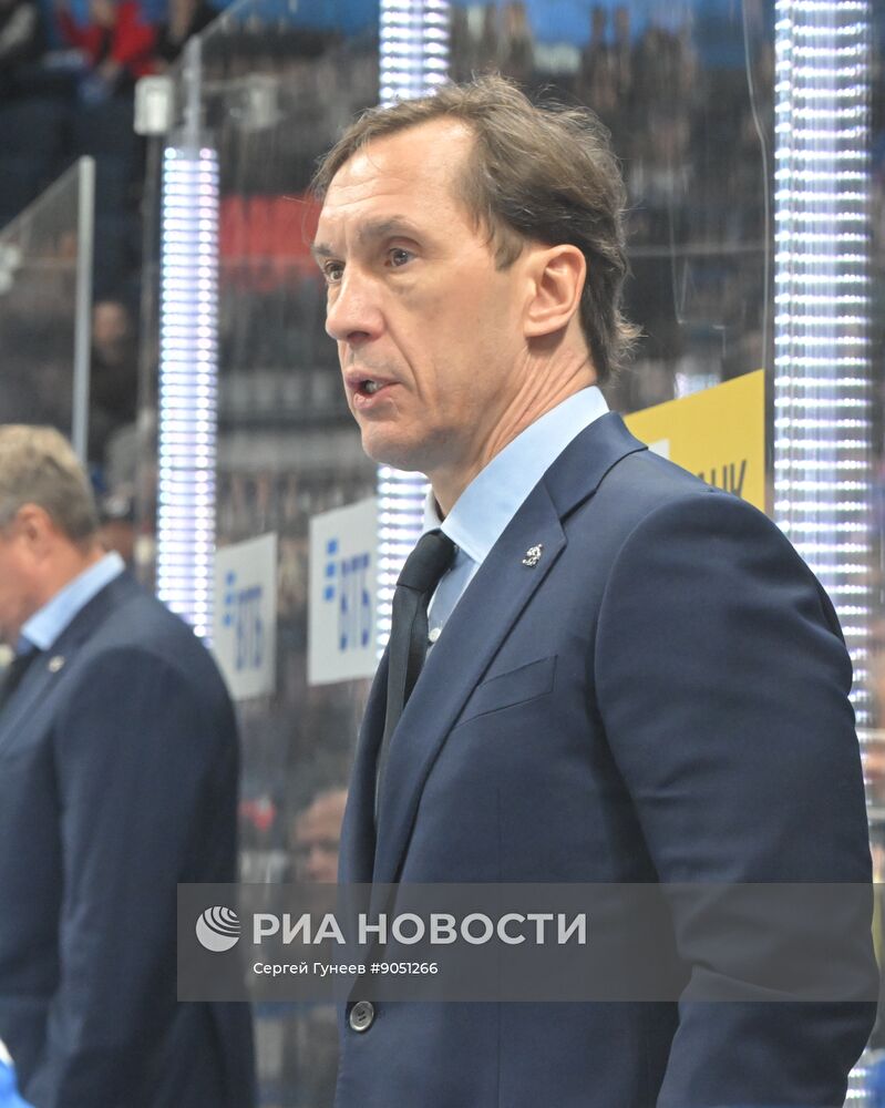 Хоккей. КХЛ. "Динамо М" - "Сибирь" (Новосибирск)