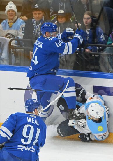 Хоккей. КХЛ. "Динамо М" - "Сибирь" (Новосибирск)