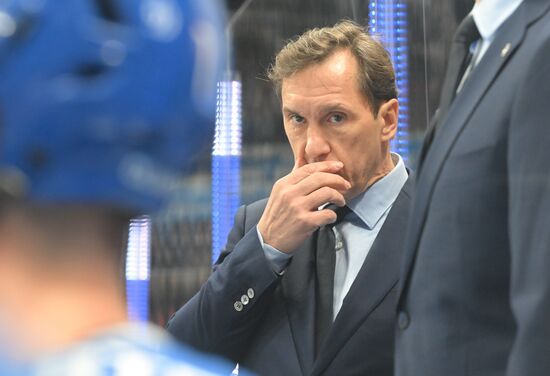 Хоккей. КХЛ. "Динамо М" - "Сибирь" (Новосибирск)