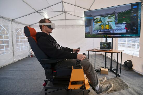 Роботизированная техника на строительстве дороги в Челябинской области