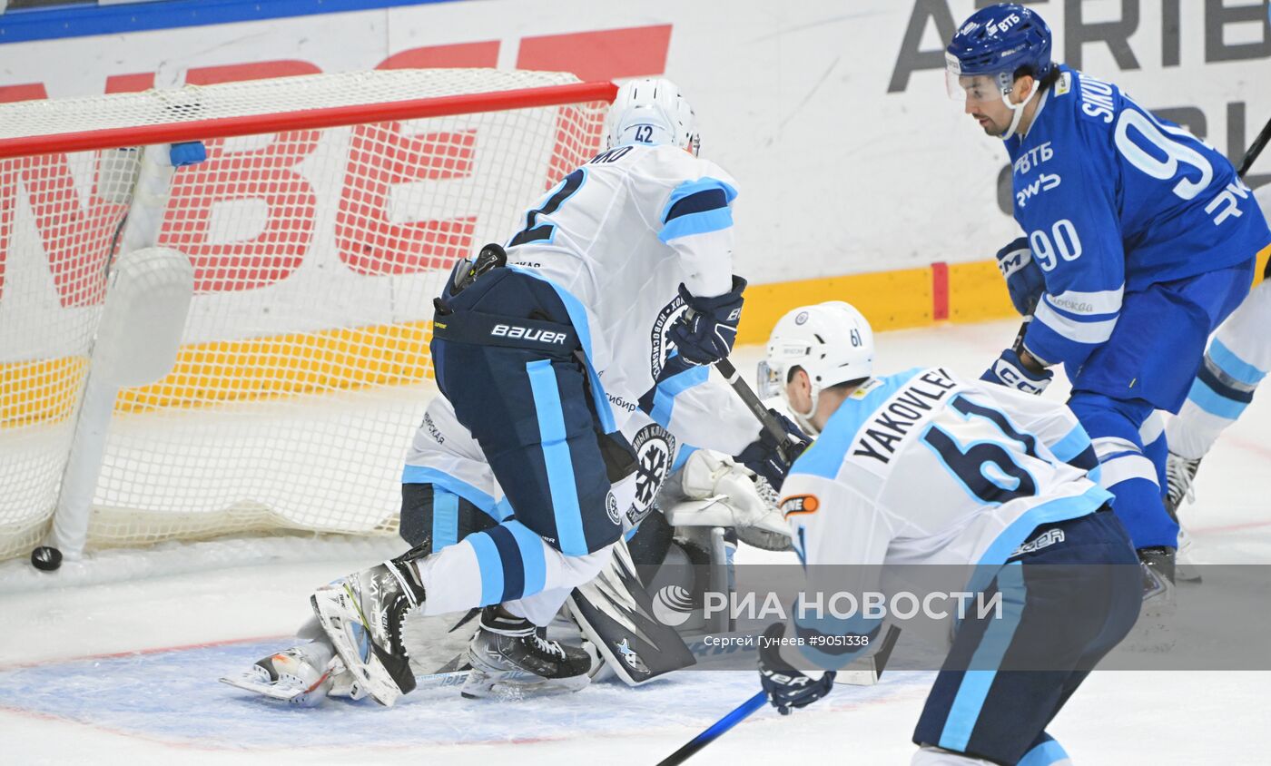 Хоккей. КХЛ. "Динамо М" - "Сибирь" (Новосибирск)