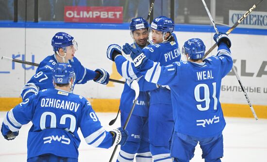 Хоккей. КХЛ. "Динамо М" - "Сибирь" (Новосибирск)