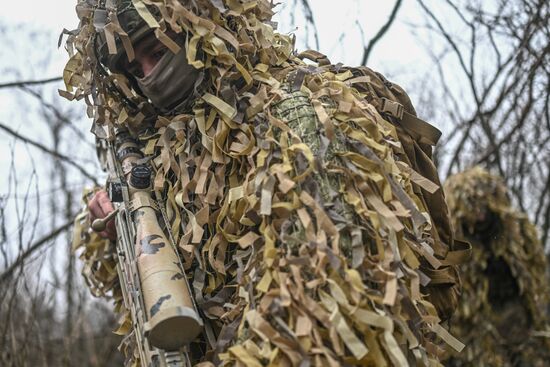 Подготовка снайперов 25-й общевойсковой армии группировки "Запад"