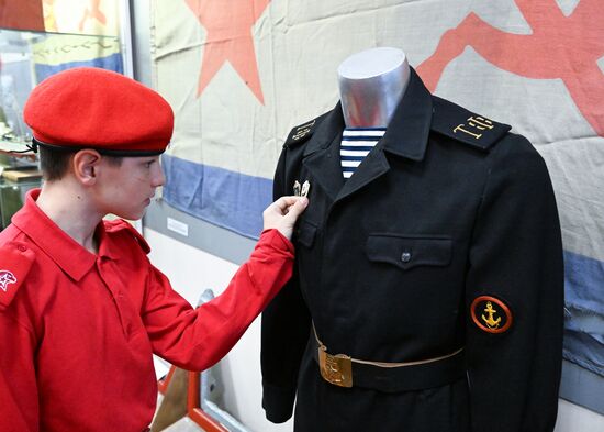 Открытие выставки к 320-летию морской пехоты в музее Тихоокеанского флота