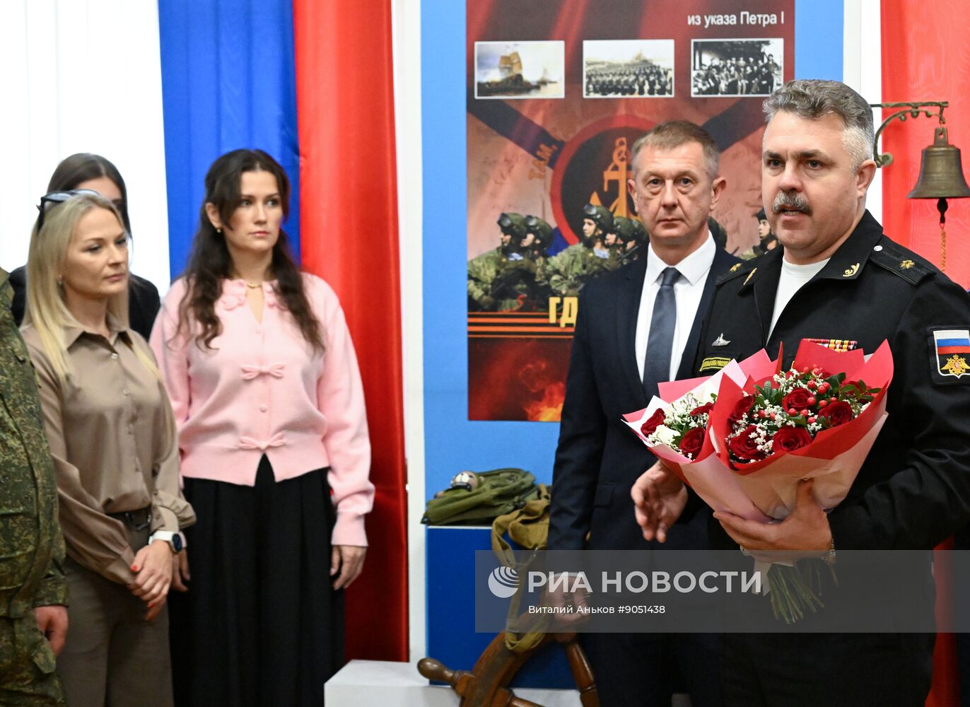 Открытие выставки к 320-летию морской пехоты в музее Тихоокеанского флота