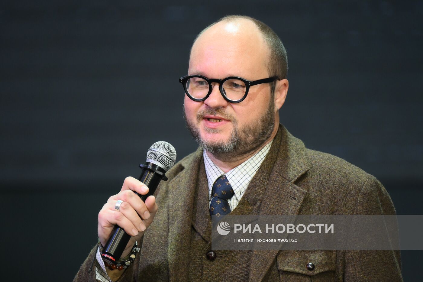 Презентация новой модели часов "Союз  Аполлон" с метеоритом 