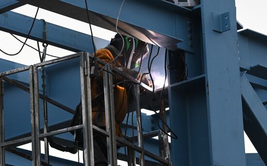 Строительство новых корпусов на Красноярском алюминиевом заводе