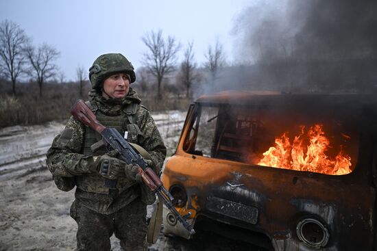 Отработка боевого слаживания военнослужащими 164-й мотострелковой бригады
