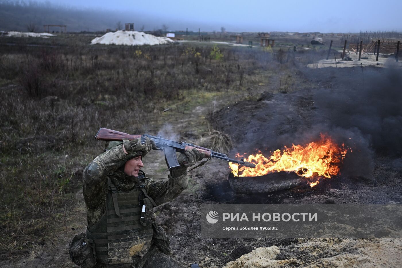Отработка боевого слаживания военнослужащими 164-й мотострелковой бригады
