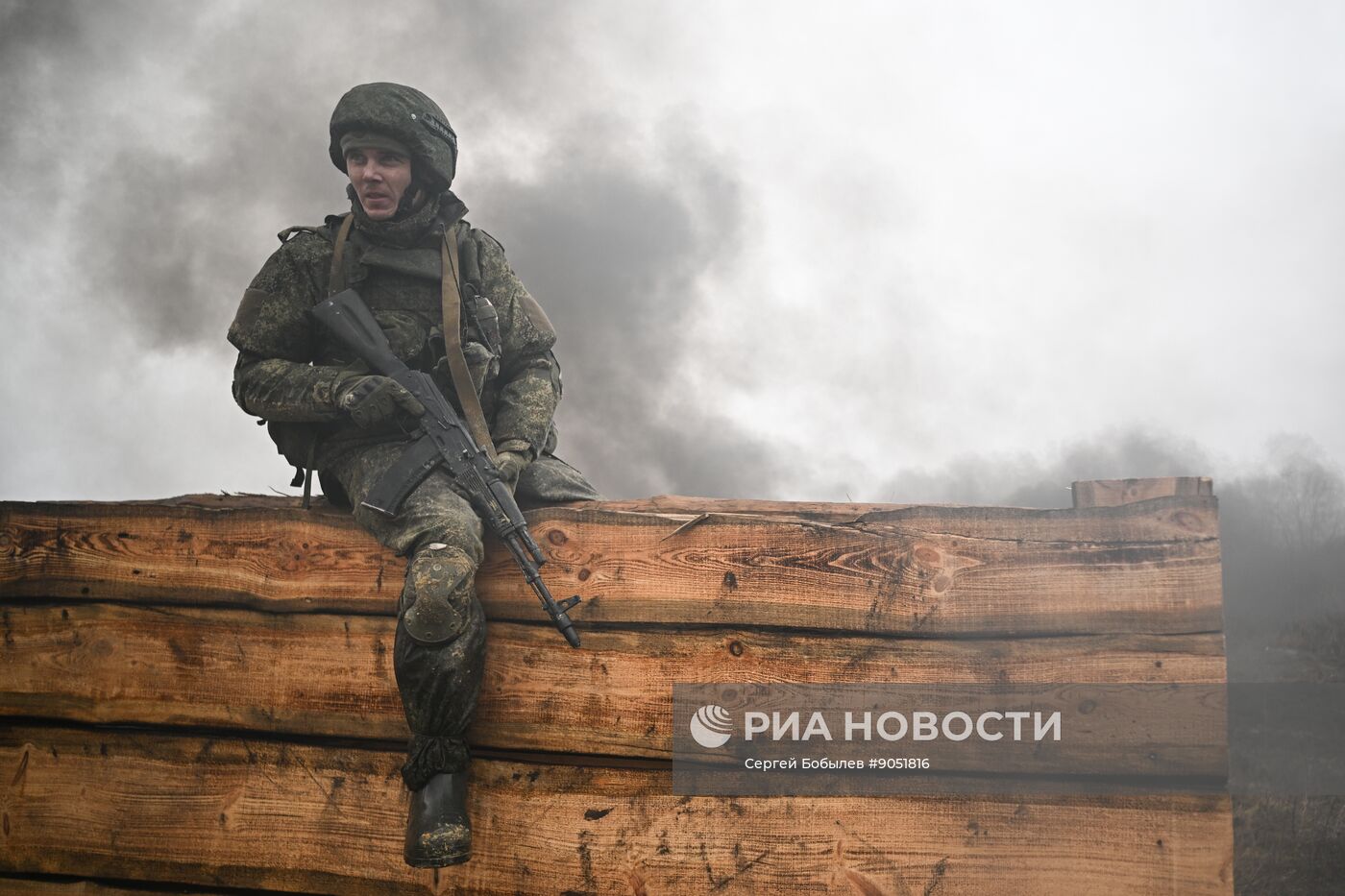 Отработка боевого слаживания военнослужащими 164-й мотострелковой бригады