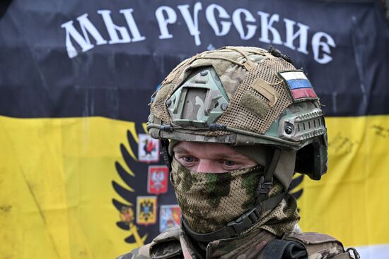 Отработка боевого слаживания военнослужащими 164-й мотострелковой бригады