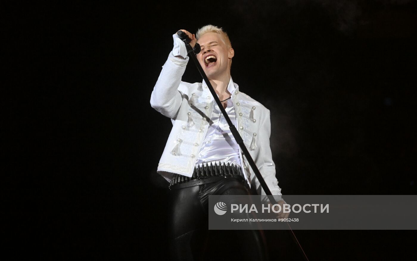 Концерт Ярослава Дронова (SHAMAN) "30 лет на сцене"