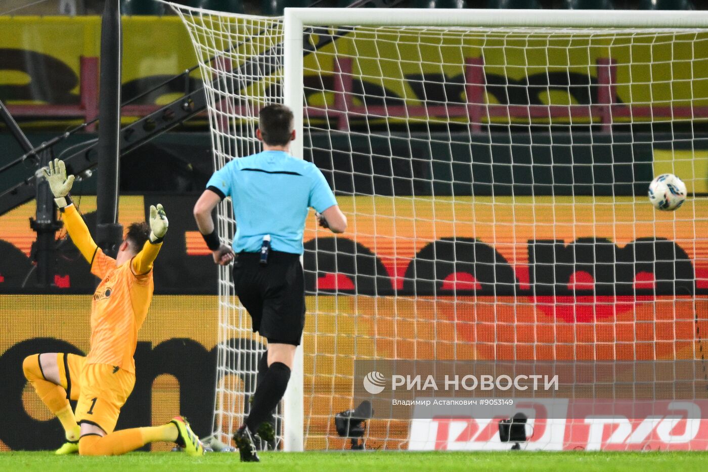 Футбол. РПЛ. "Локомотив" (Москва) - "Краснодар" (Краснодар)