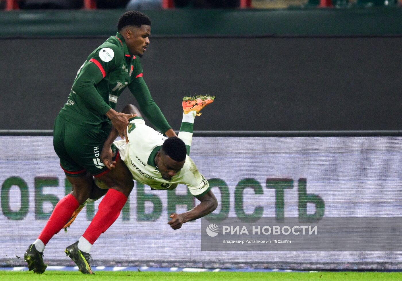 Футбол. РПЛ. "Локомотив" (Москва) - "Краснодар" (Краснодар)