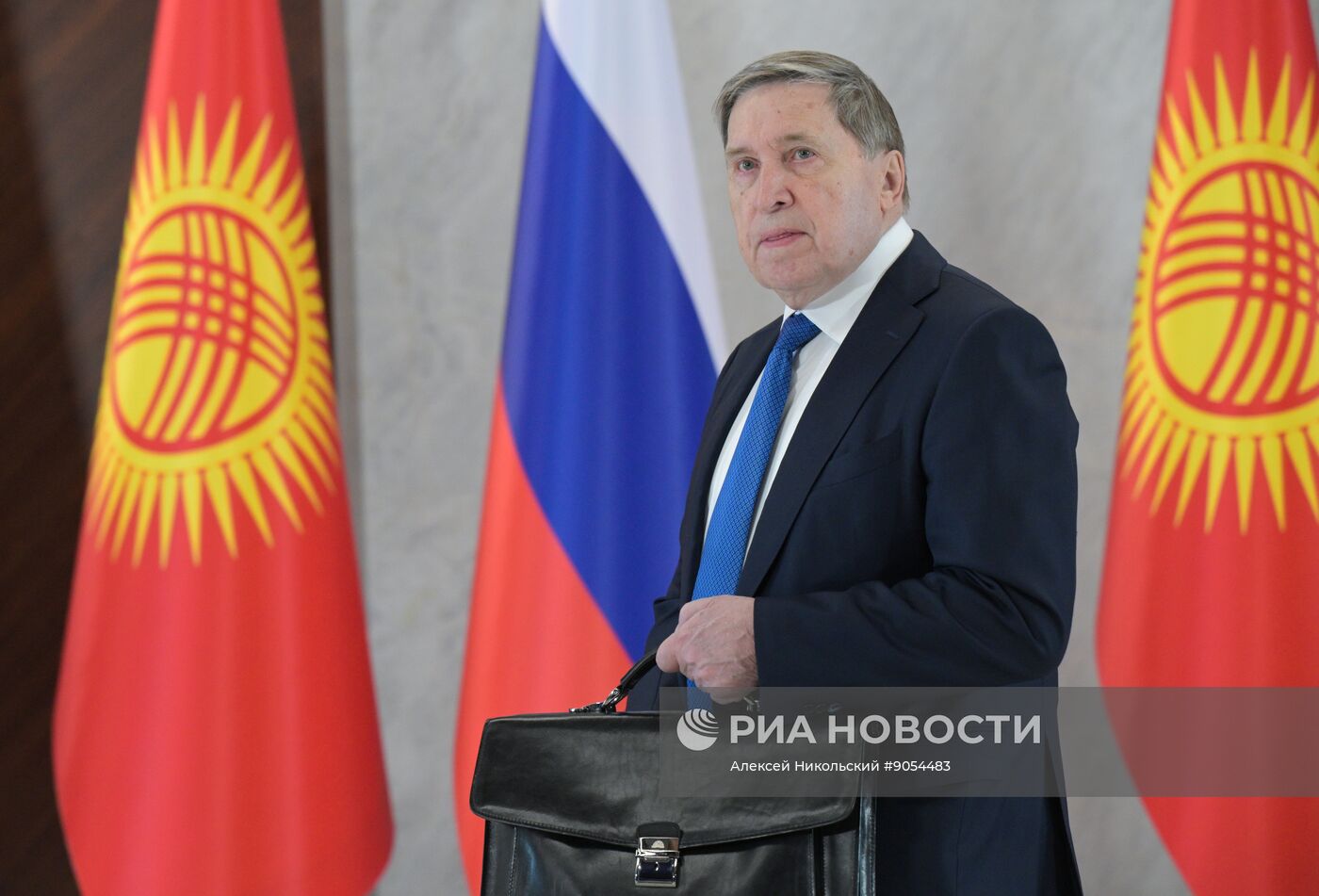 Государственный визит президента Владимира Путина в Киргизию. День второй