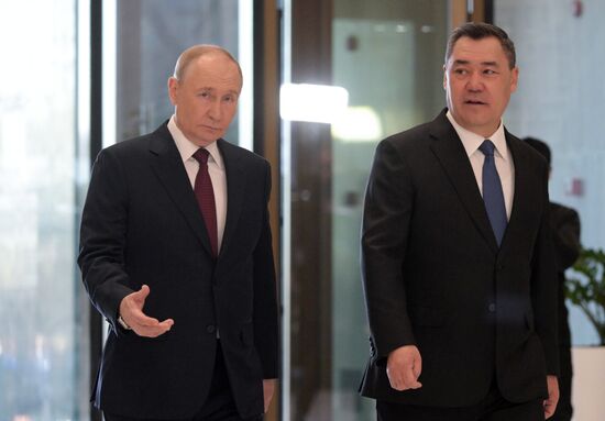 Государственный визит президента Владимира Путина в Киргизию. День второй