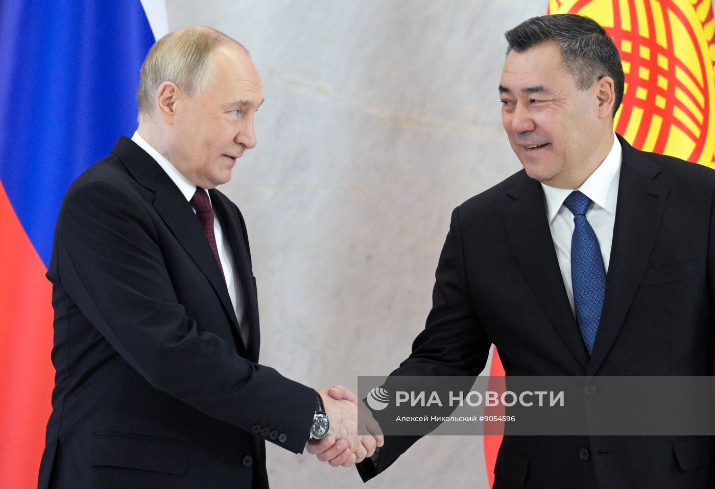 Государственный визит президента Владимира Путина в Киргизию. День второй