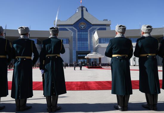 Государственный визит президента Владимира Путина в Киргизию. День второй