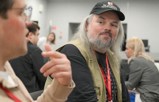 КМУ-2025. Закрытый воркшоп РНФ + ИРИ