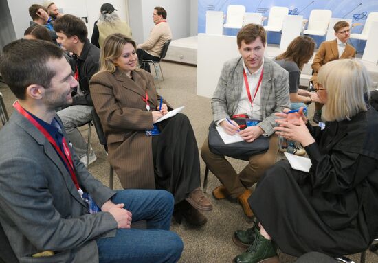 КМУ-2025. Закрытый воркшоп РНФ + ИРИ