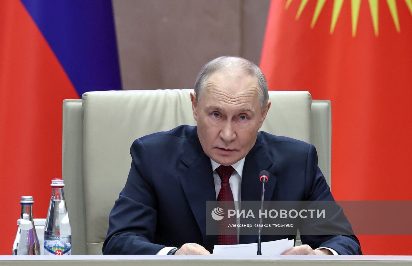 Государственный визит президента Владимира Путина в Киргизию. День второй