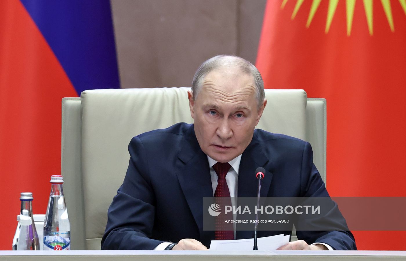 Государственный визит президента Владимира Путина в Киргизию. День второй