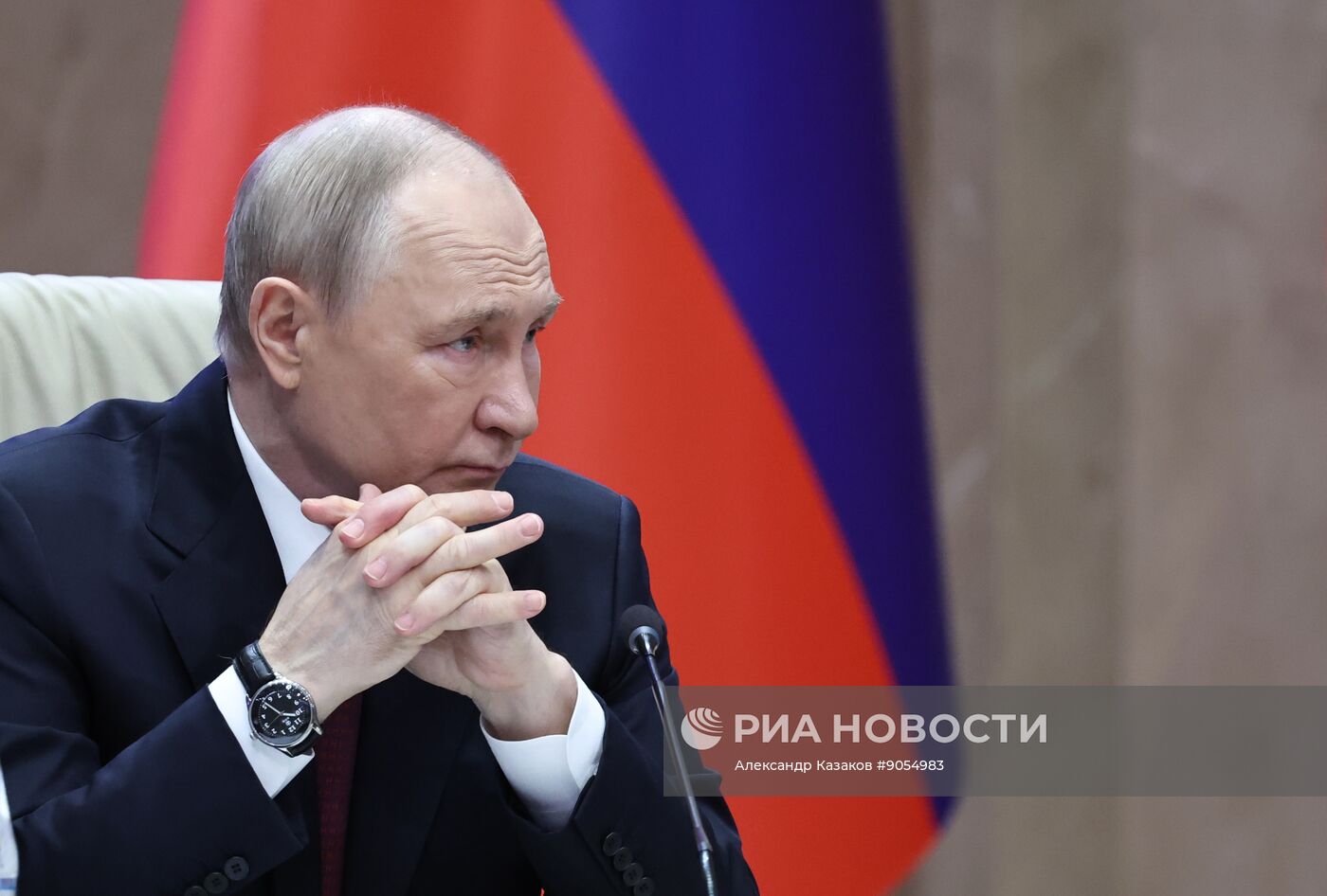 Государственный визит президента Владимира Путина в Киргизию. День второй