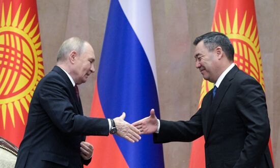 Государственный визит президента Владимира Путина в Киргизию. День второй