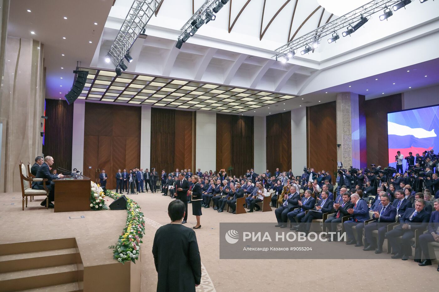 Государственный визит президента Владимира Путина в Киргизию. День второй