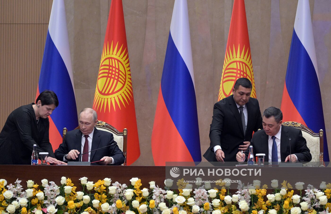 Государственный визит президента Владимира Путина в Киргизию. День второй