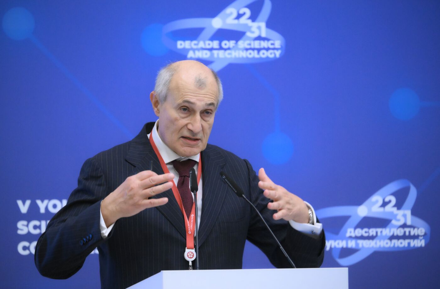 КМУ-2025. Лекция. Технологии искусственного интеллекта, машинного обучения и скрининга для получения оптимальных иммунологических препаратов и биокатализаторов