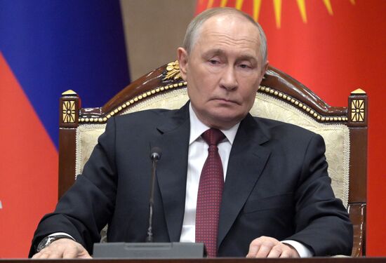 Государственный визит президента Владимира Путина в Киргизию. День второй