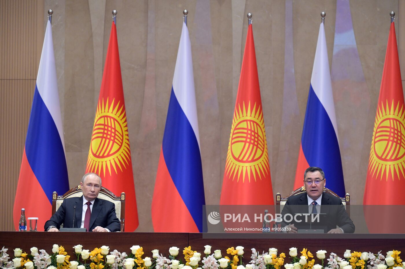 Государственный визит президента Владимира Путина в Киргизию. День второй