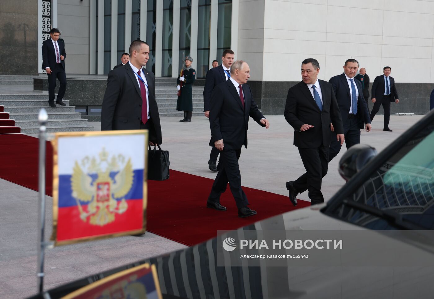 Государственный визит президента Владимира Путина в Киргизию. День второй