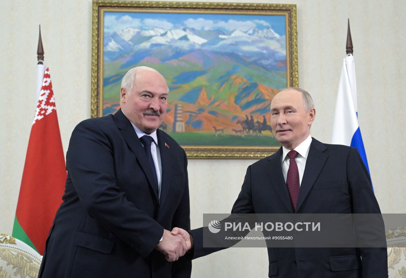 Государственный визит президента Владимира Путина в Киргизию. День второй