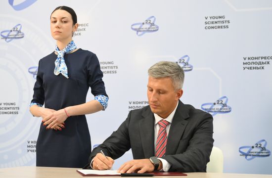 КМУ-2025. Подписания